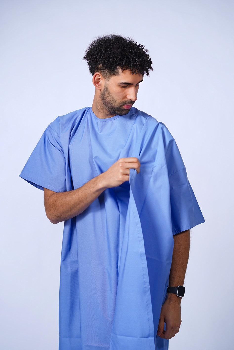 3 Arm-Hole / Examination Gowns